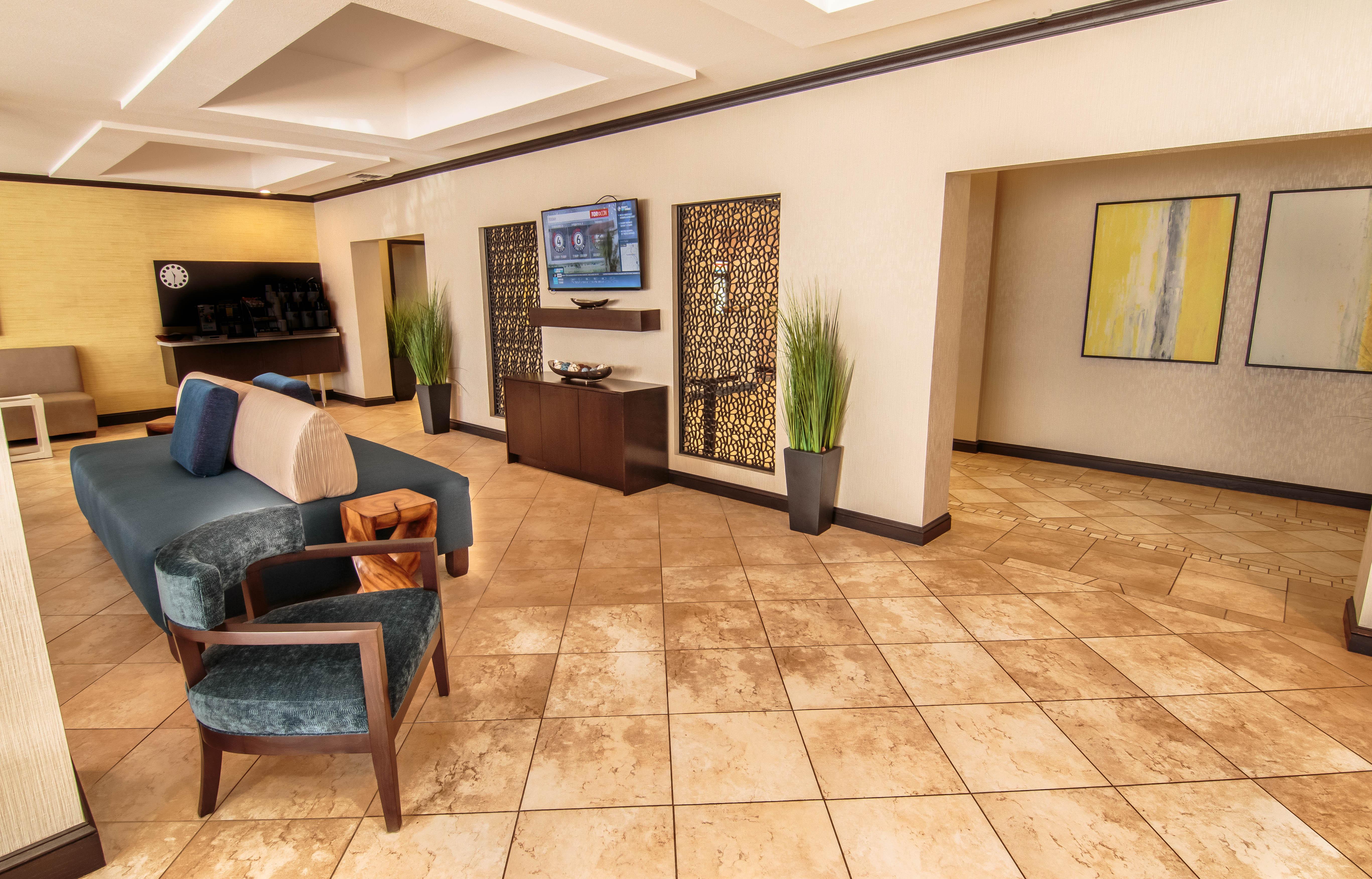 Holiday Inn Express Hotel & Suites Farmington, An Ihg Hotel Exterior foto