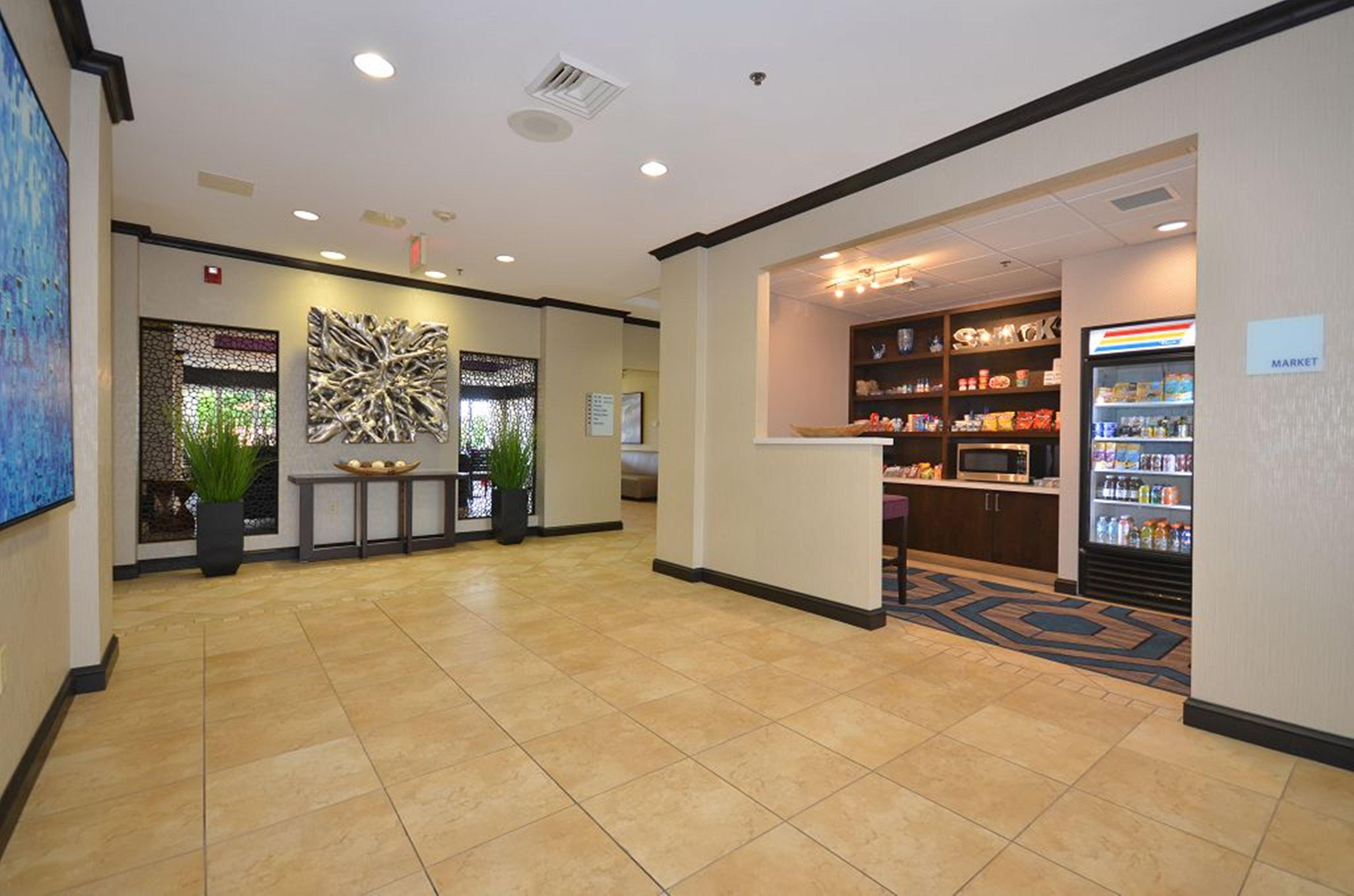 Holiday Inn Express Hotel & Suites Farmington, An Ihg Hotel Exterior foto